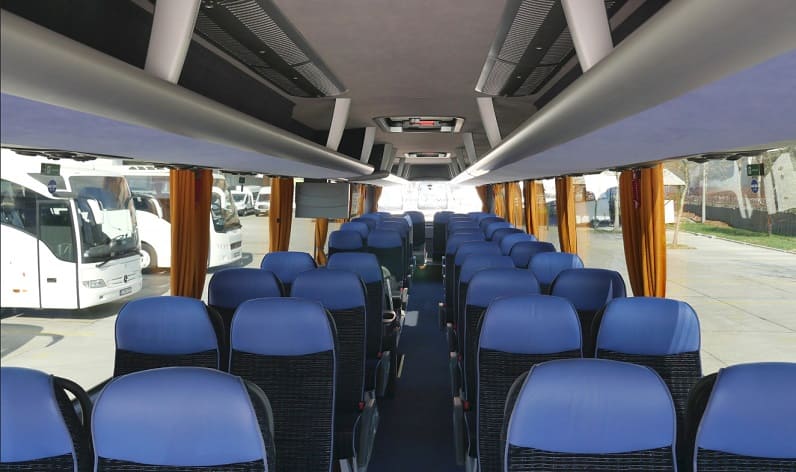 Romania: Coaches booking in Moldova in Moldova and Durlești